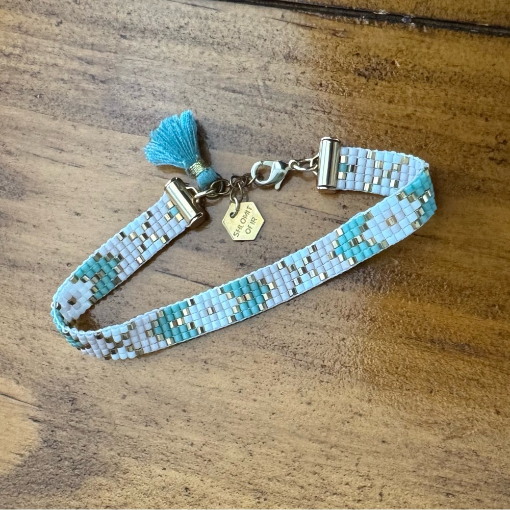 Beaded Bracelet with Gold Accents